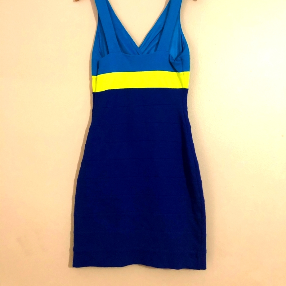 Express Colorblock Dress - Picture 2 of 3
